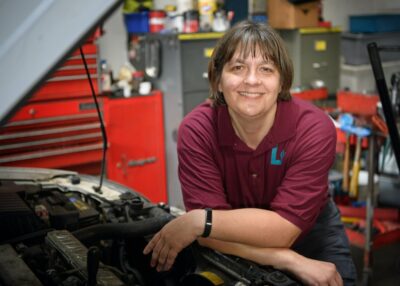 Star Tribune: Twin Cities social worker learns auto repair to help folks in need